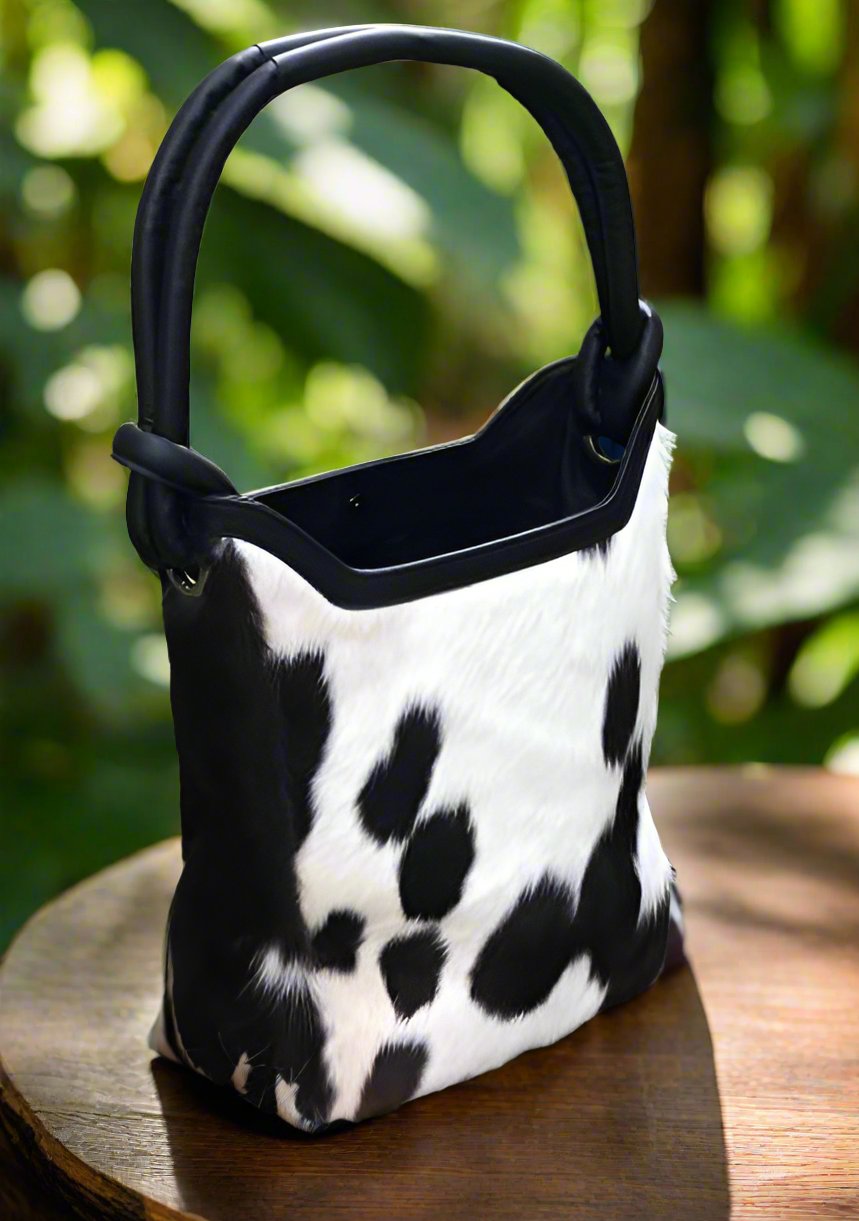 WOMEN COWHIDE BLACK BUCKET BAG - MONIS -